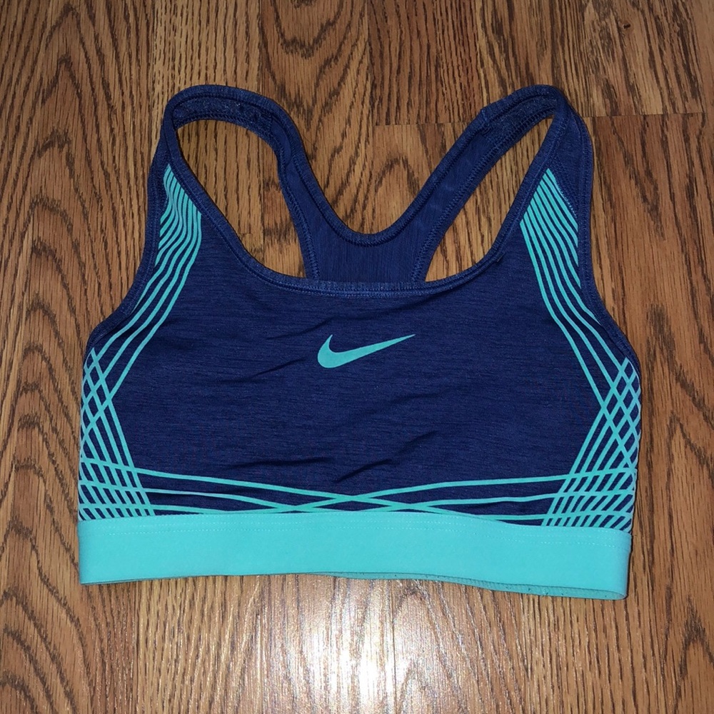 Nike sports bra